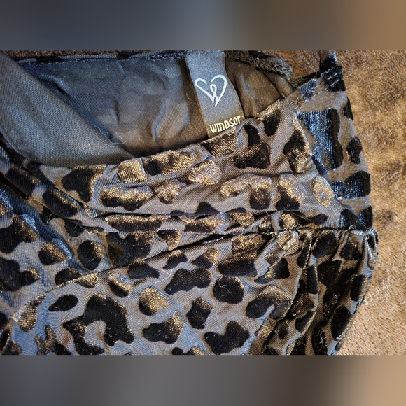 Cheetah Crop Top - Picture 2 of 5